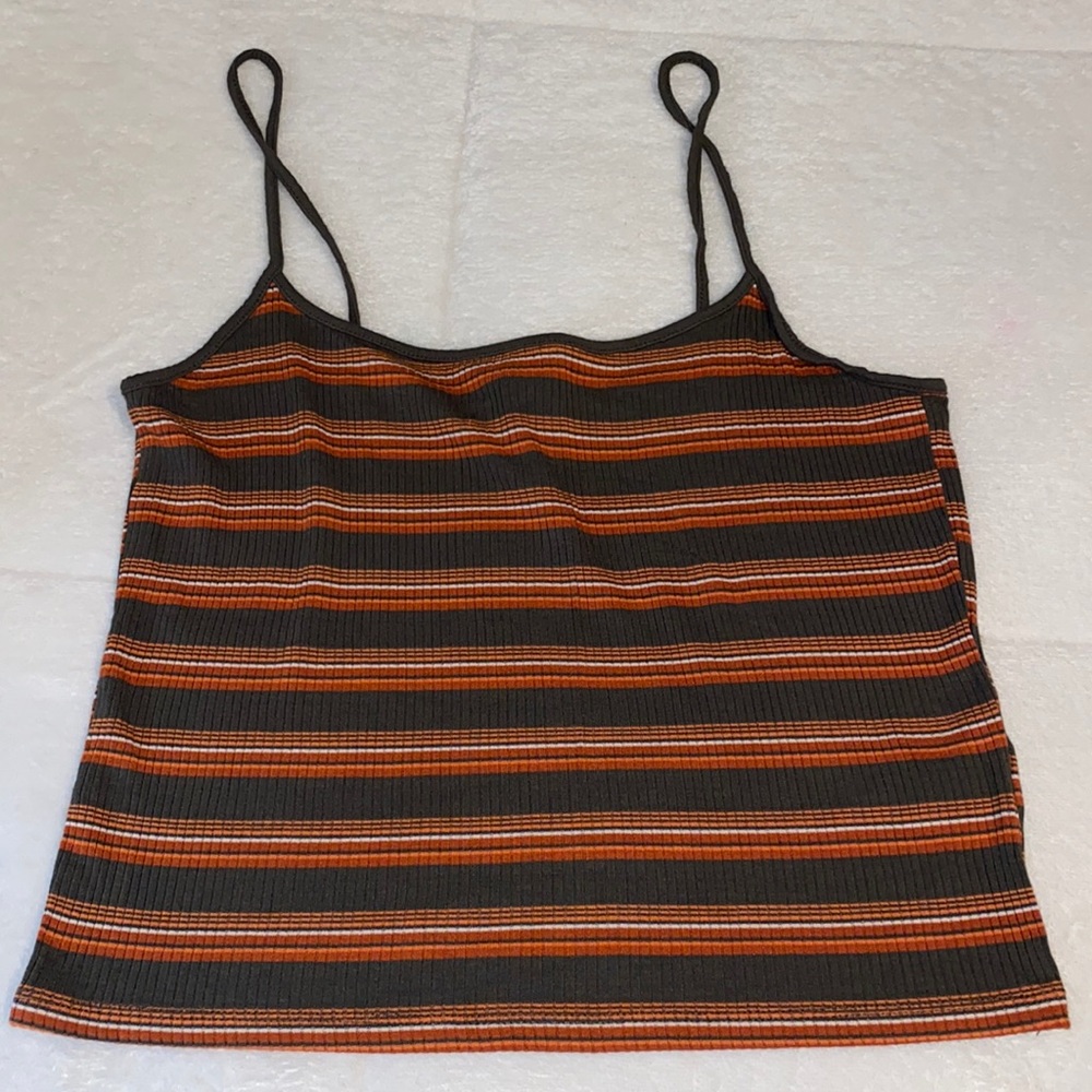 Green orange and white striped forever 21 top 💚🤍